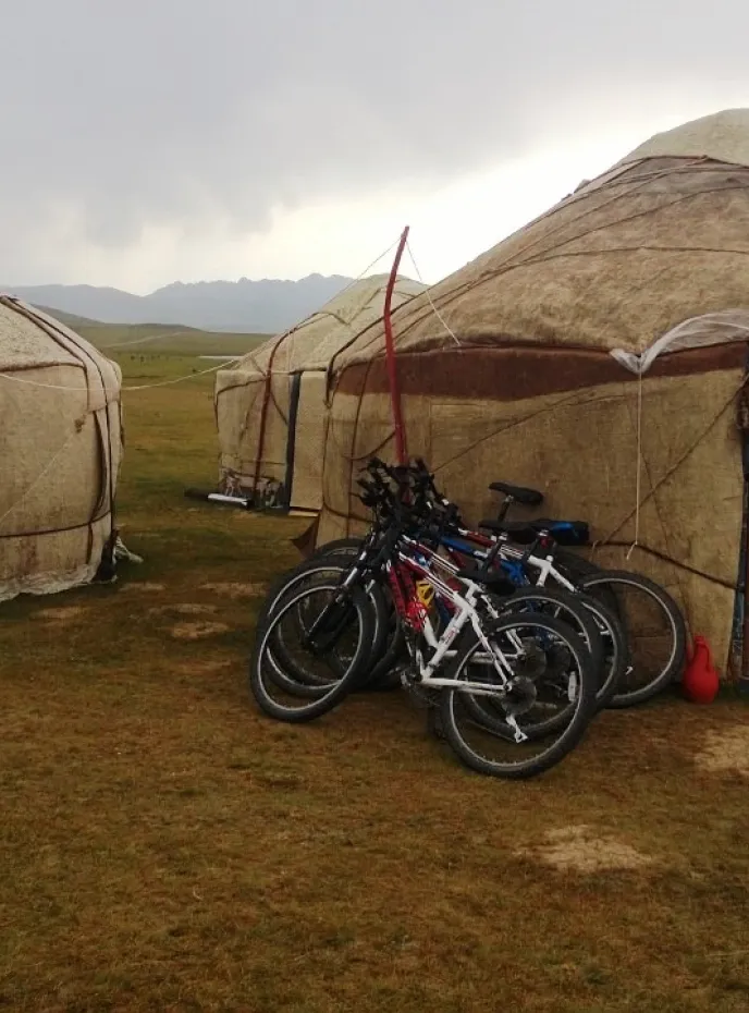 Bike tour - Atyrkul & Bakyt yurt camp - Song Kul lake